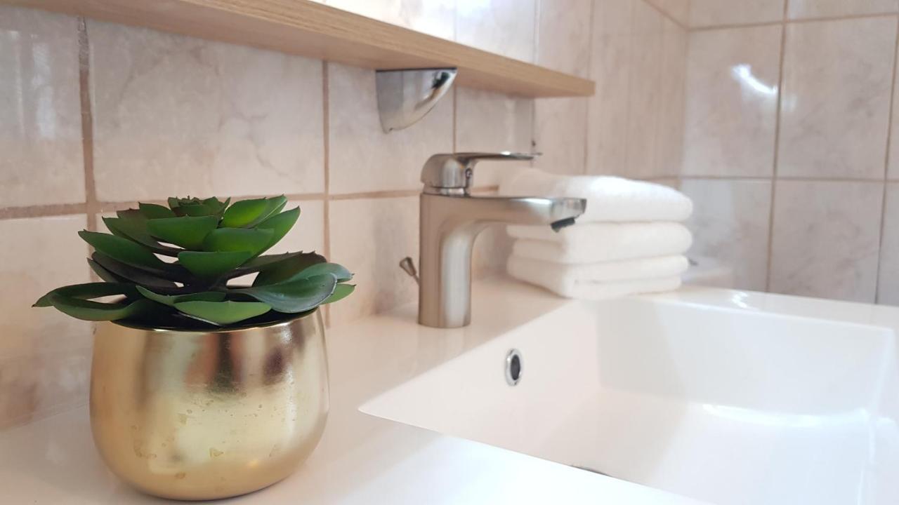 Aroma Green Villa Cagnano Eksteriør billede